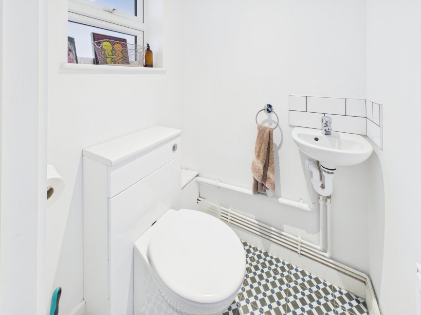 4 bedroom House for Sale Orchard Road, Baldock, Hertfordshire