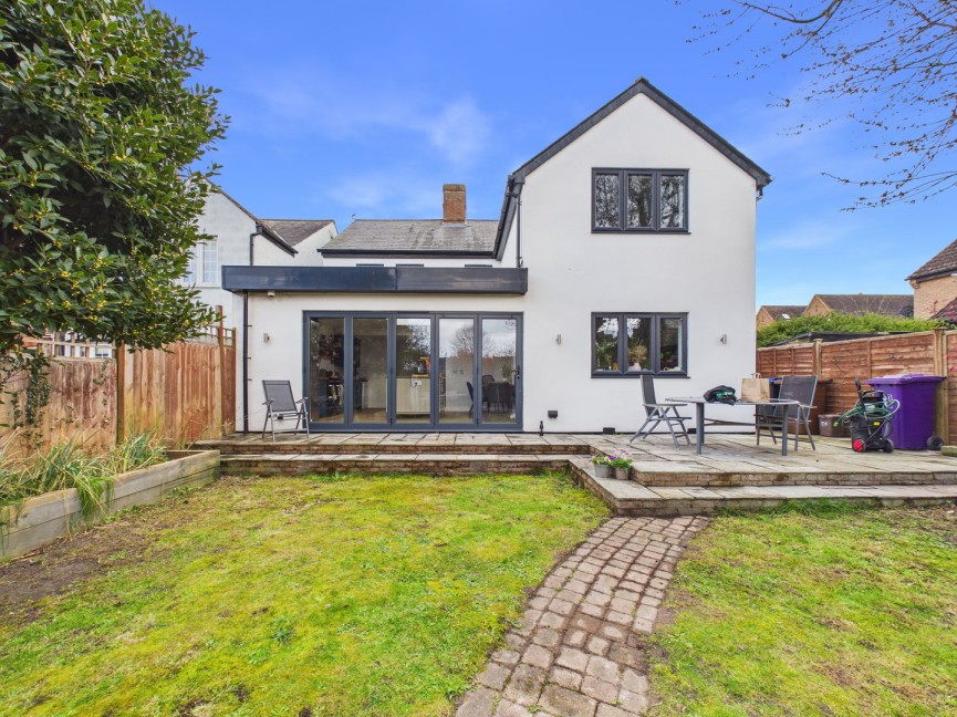 4 bedroom House for Sale Orchard Road, Baldock, Hertfordshire