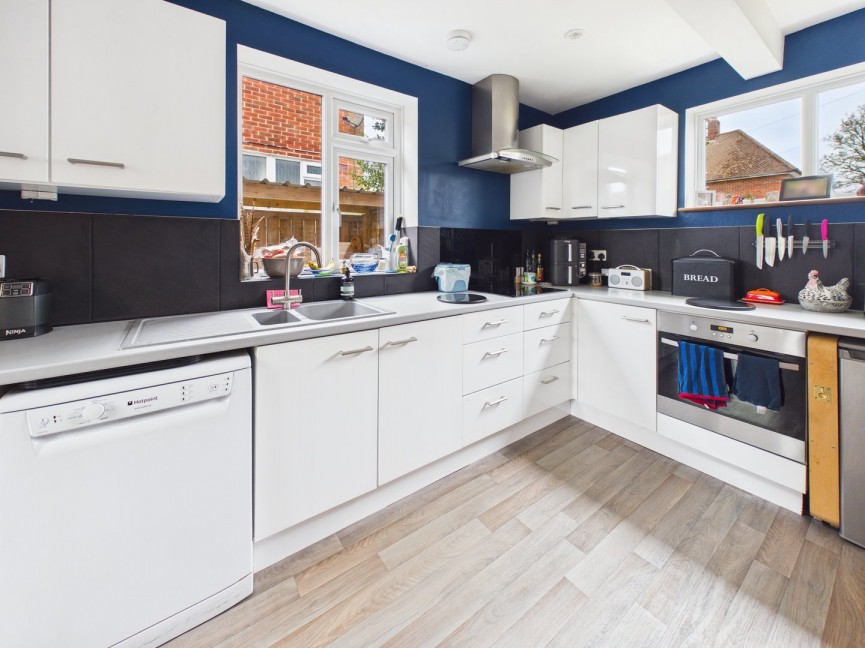 3 bedroom House for Sale Norton Crescent, Baldock, Hertfordshire