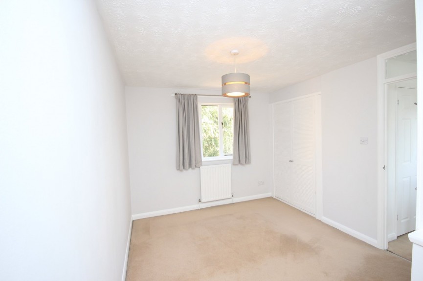 2 bedroom House for Letting Petley Close, Flitwick, Bedfordshire