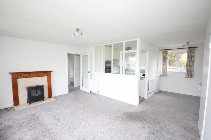 2 bedroom Flat for Sale Icknield Green, Letchworth Garden City, Hertfordshire