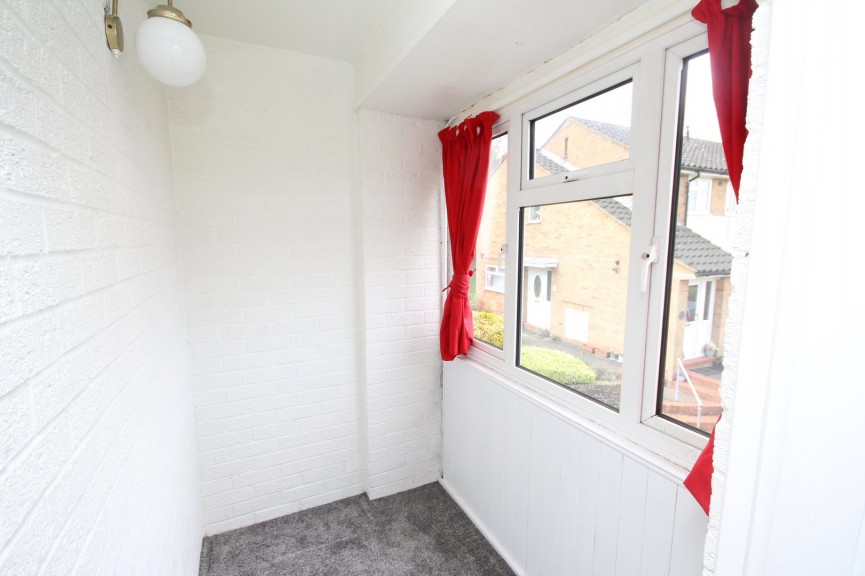 2 bedroom Flat for Sale Icknield Green, Letchworth Garden City, Hertfordshire