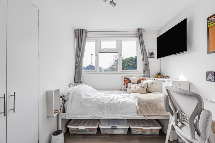 3 bedroom House for Sale Old French Horn Lane, Hatfield, Hertfordshire