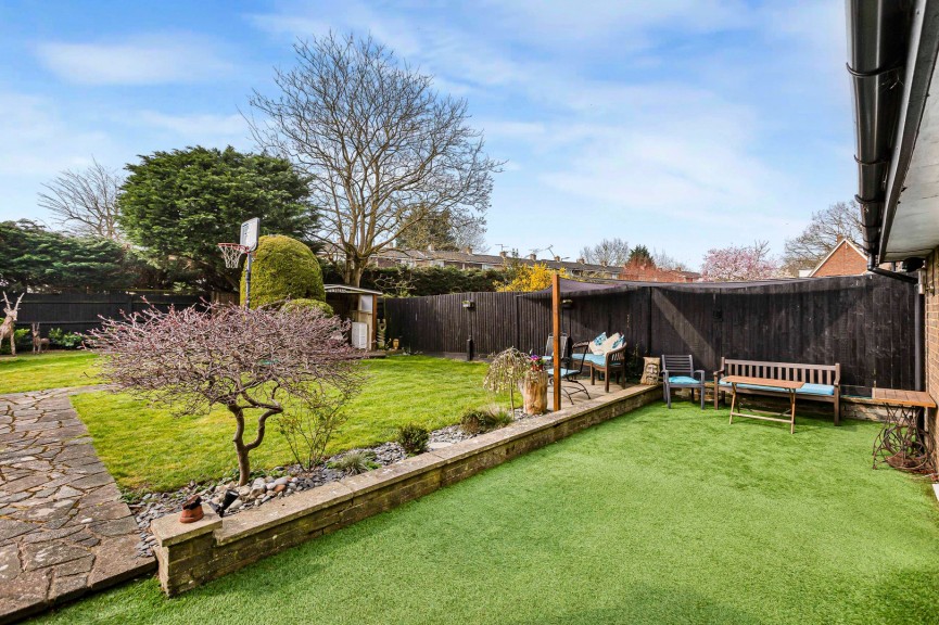 3 bedroom House for Sale Old French Horn Lane, Hatfield, Hertfordshire