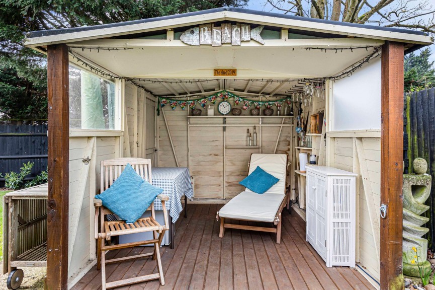 3 bedroom House for Sale Old French Horn Lane, Hatfield, Hertfordshire