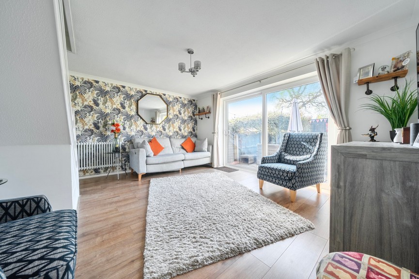 3 bedroom House for Sale Dove Walk, Flitwick, Bedfordshire