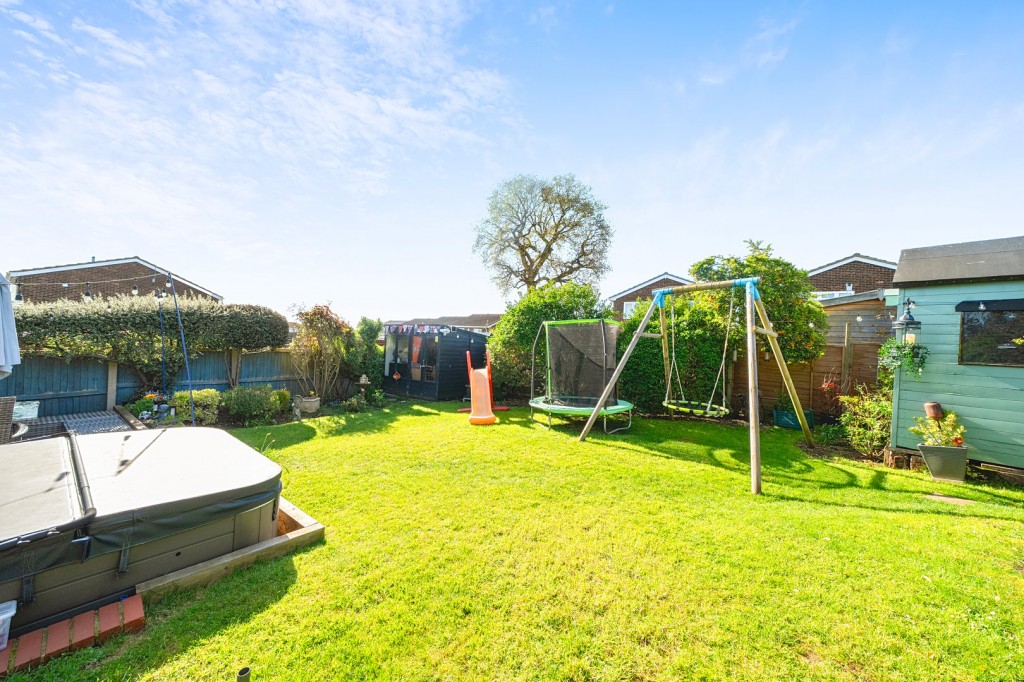 Dove Walk, Flitwick, Bedfordshire