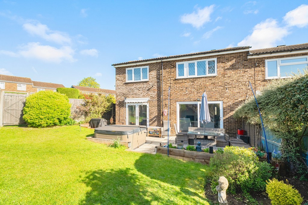 Dove Walk, Flitwick, Bedfordshire