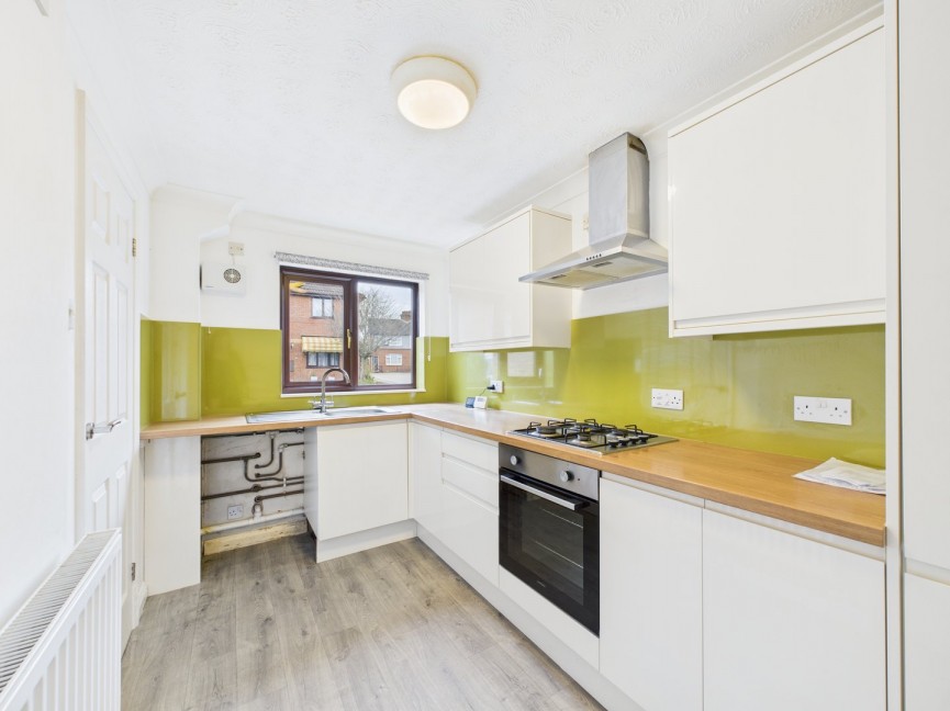 2 bedroom House for Letting Pentland Close, Sandy, Bedfordshire