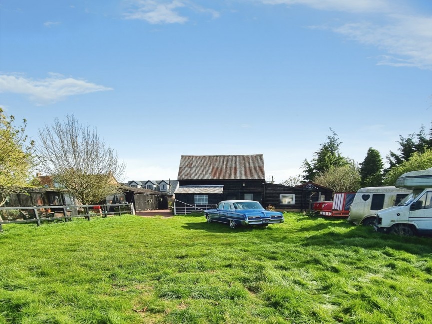 5 bedroom House for Sale Wilstead, Bedford