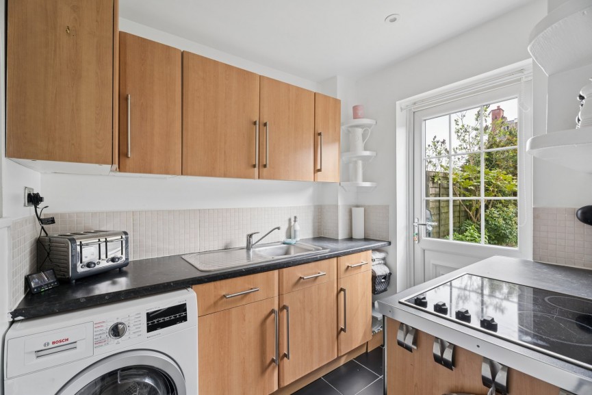 1 bedroom House for Sale Fells Close, Hitchin, Hertfordshire