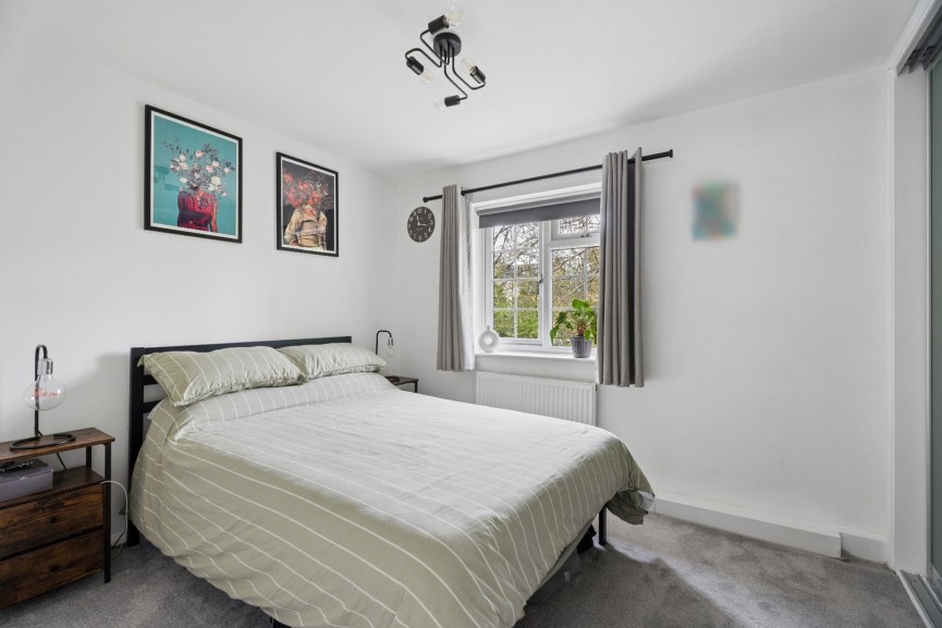 1 bedroom House for Sale Fells Close, Hitchin, Hertfordshire