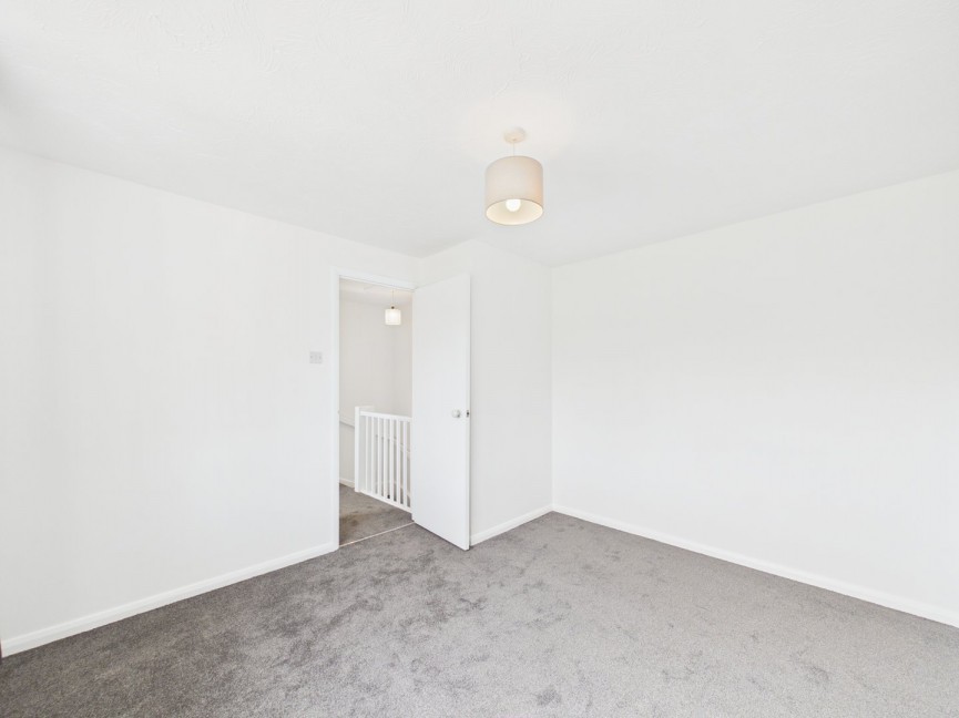 1 bedroom House for Sale Lincoln Crescent, Biggleswade, Bedfordshire