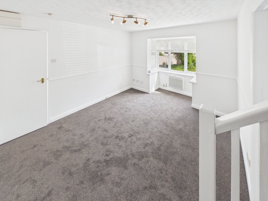1 bedroom House for Sale Lincoln Crescent, Biggleswade, Bedfordshire
