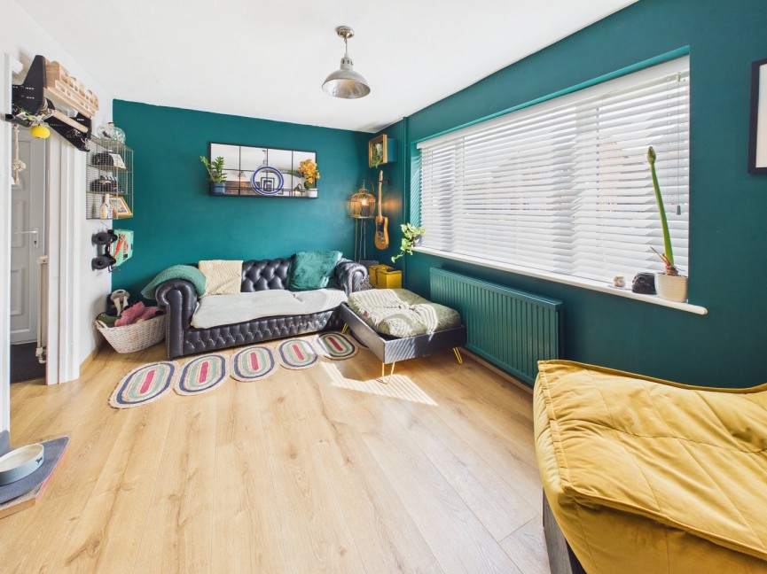 2 bedroom House for Sale Laxton Gardens, BALDOCK, Hertfordshire