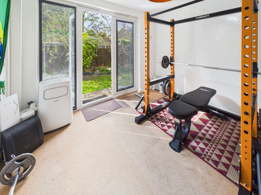 2 bedroom House for Sale Laxton Gardens, BALDOCK, Hertfordshire