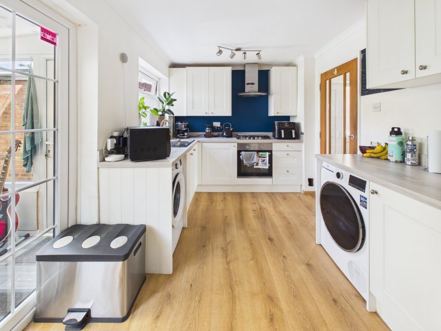 2 bedroom House for Sale Laxton Gardens, BALDOCK, Hertfordshire