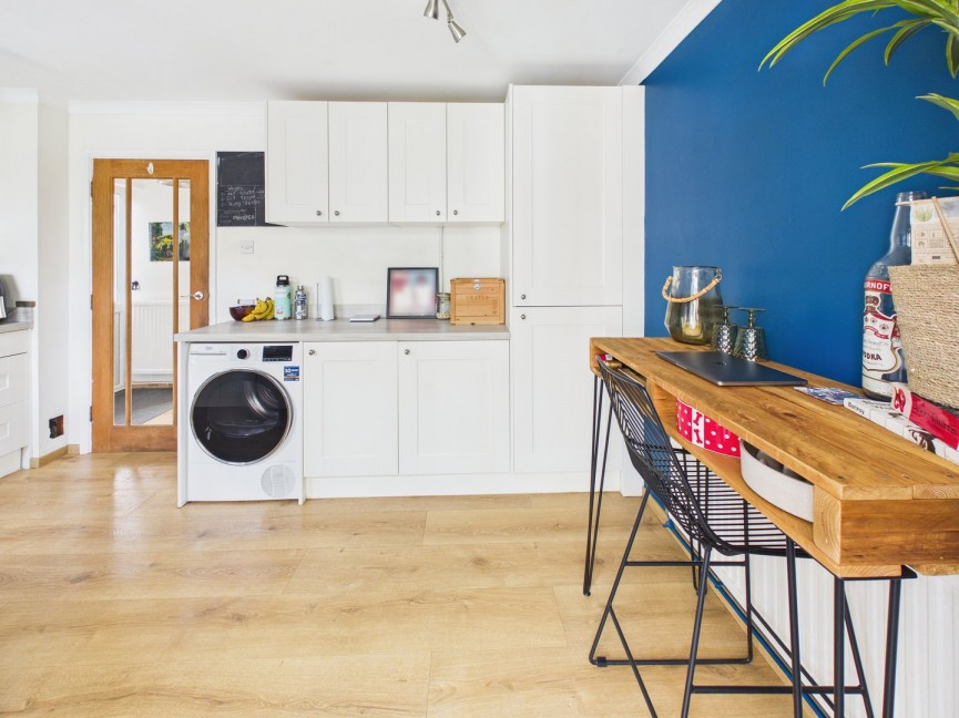 2 bedroom House for Sale Laxton Gardens, BALDOCK, Hertfordshire