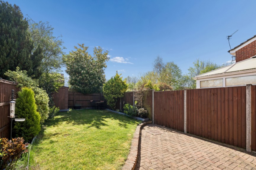 3 bedroom House for Sale Mermaid Close, Hitchin, Hertfordshire