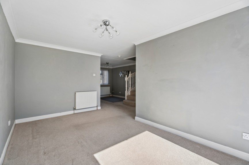 3 bedroom House for Sale Mermaid Close, Hitchin, Hertfordshire