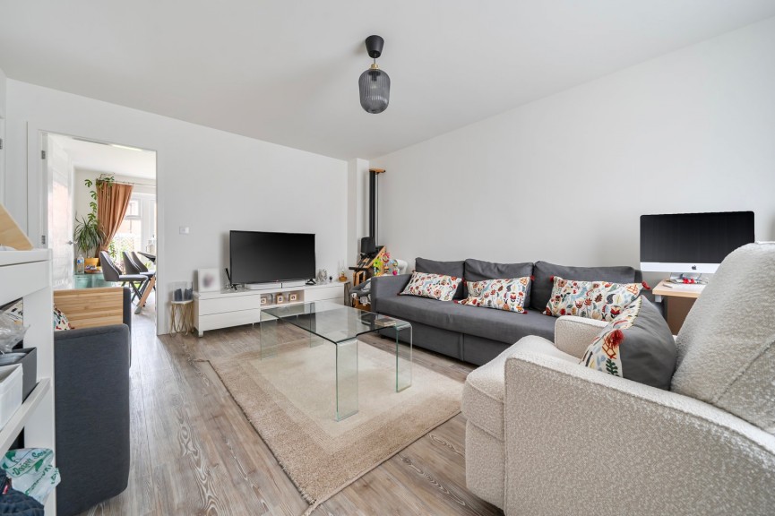 3 bedroom House for Sale Blackbird Gardens, Langford, Bedfordshire