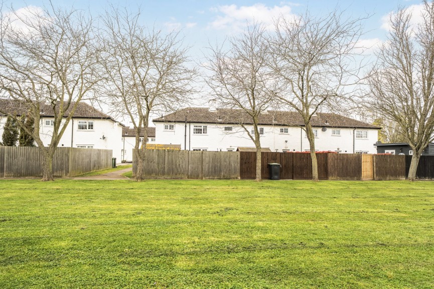 2 bedroom House for Sale Olympus Road, Henlow, Bedfordshire