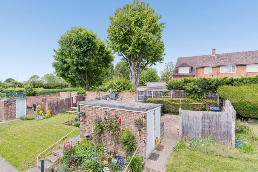 2 bedroom Flat for Sale Little Wymondley, Hitchin, Hertfordshire