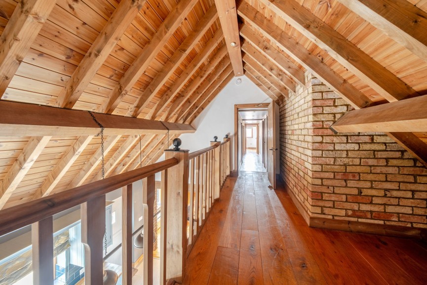 5 bedroom House for Sale Chestnut Farm, Henlow, Bedfordshire