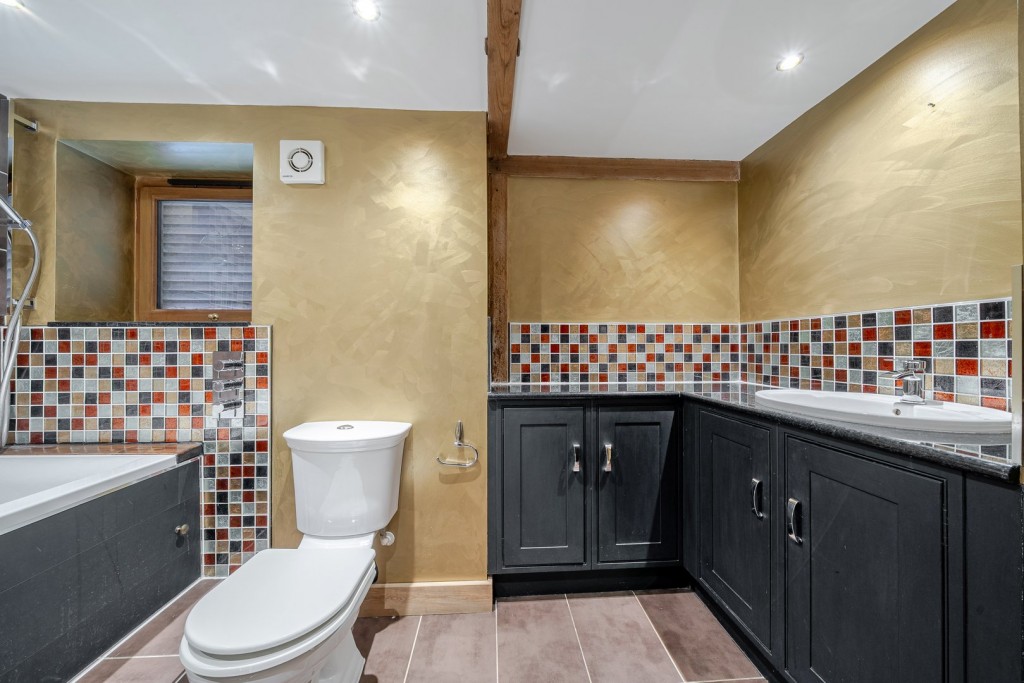 Chestnut Farm, Henlow, Bedfordshire