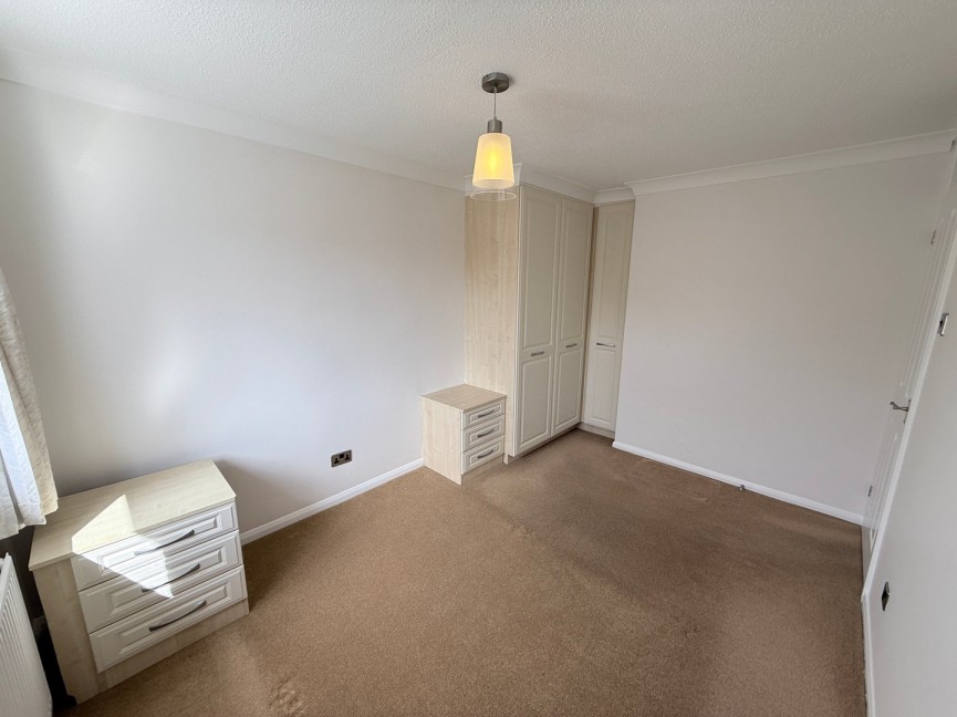 3 bedroom House for Letting Medway Close, Flitwick