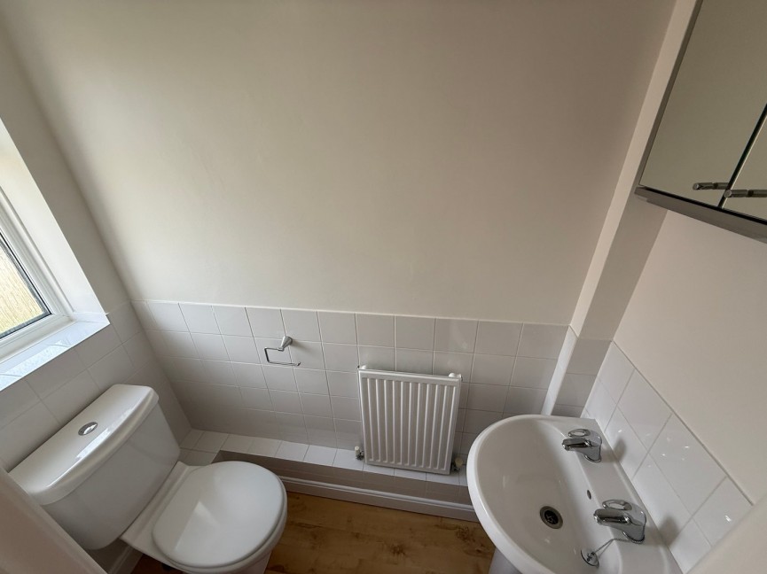 3 bedroom House for Letting Medway Close, Flitwick