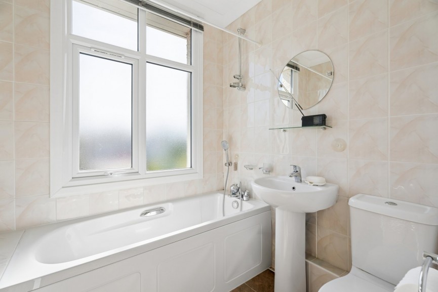 3 bedroom House for Sale Clifton, Shefford, Bedfordshire