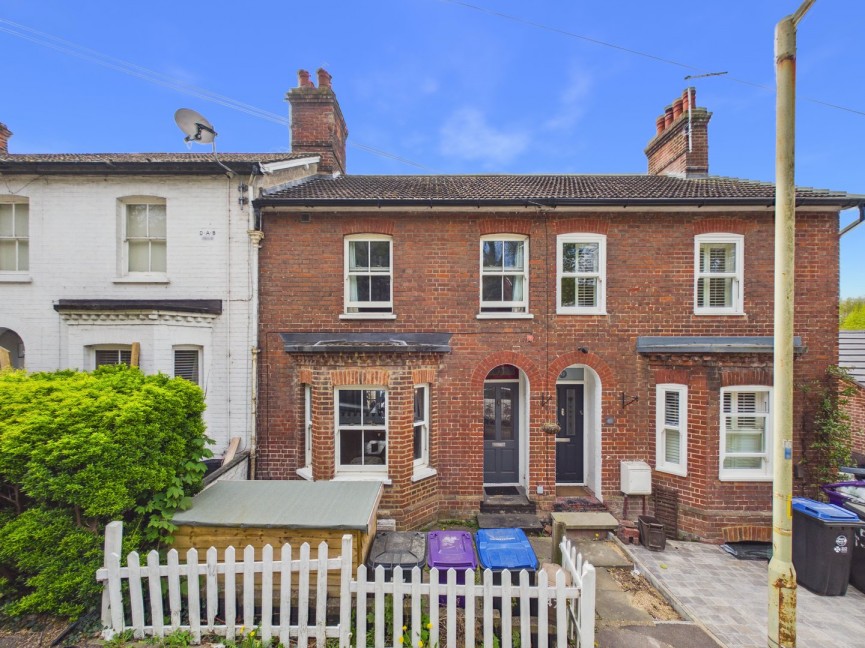 3 bedroom House for Sale Barkway Road, Royston, Hertfordshire