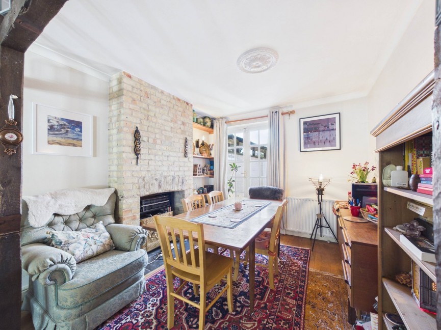 3 bedroom House for Sale Barkway Road, Royston, Hertfordshire