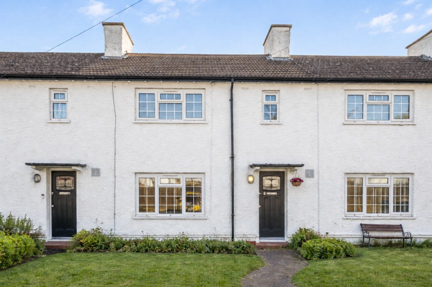 2 bedroom House for Sale Olympus Road, Henlow, Bedfordshire