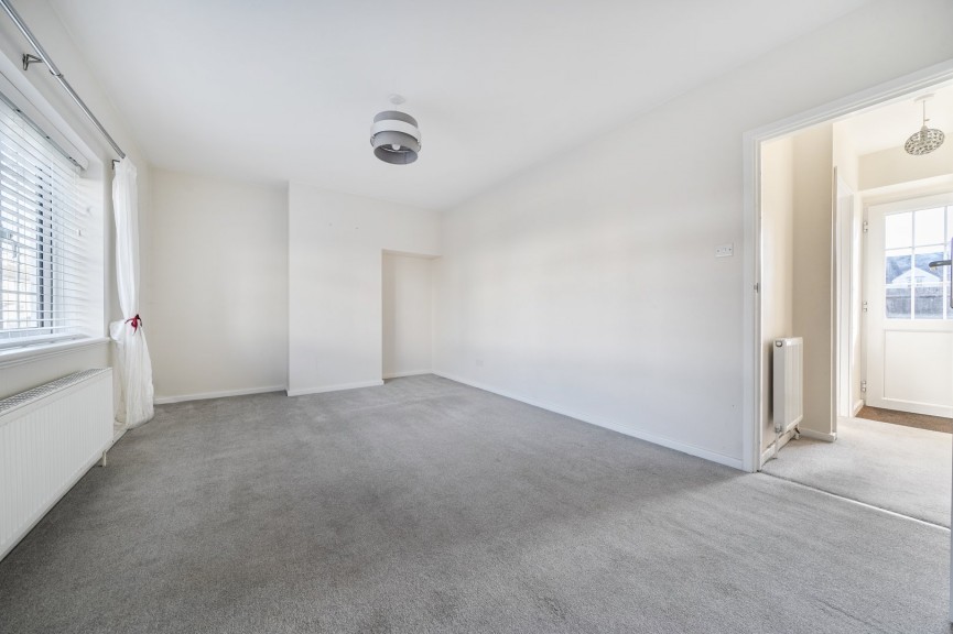 2 bedroom House for Sale Olympus Road, Henlow, Bedfordshire