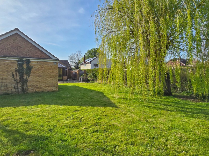 3 bedroom Bungalow for Sale Houghton Conquest, Bedfordshire