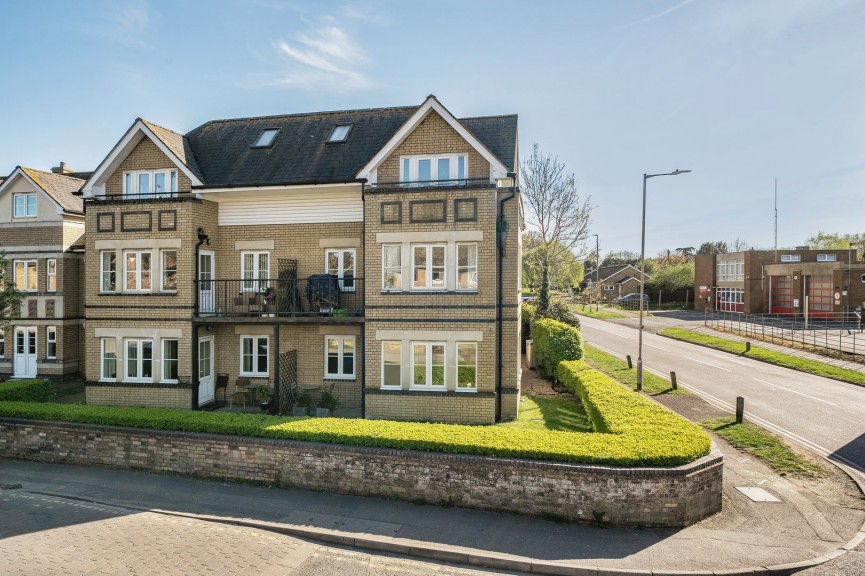 1 bedroom Flat for Sale Clifton Road, Shefford, Bedfordshire