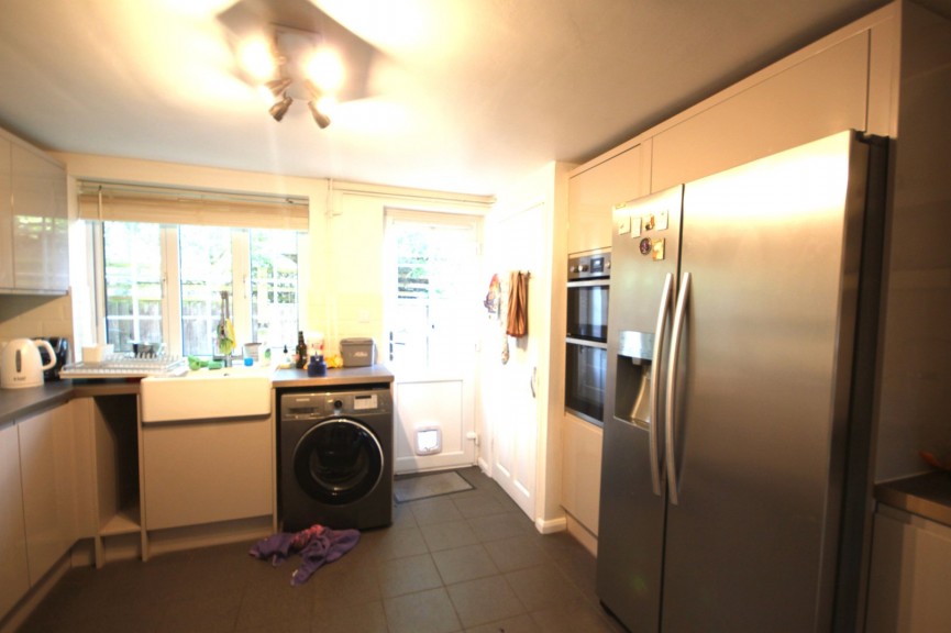 3 bedroom House for Letting Hoo Road, Meppershall, Bedfordshire