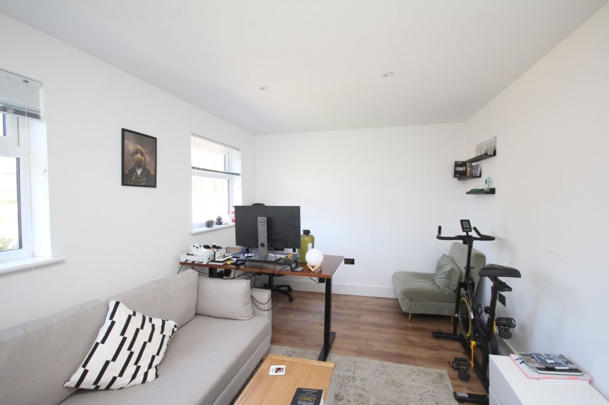 3 bedroom House for Sale Ashfield Drive, Letchworth Garden City, Hertfordshire