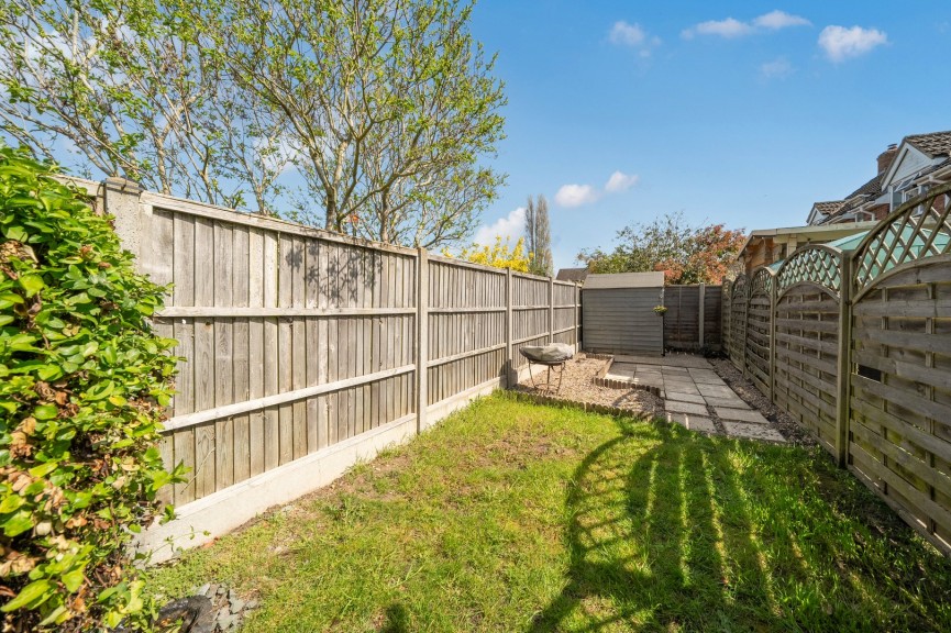 3 bedroom House for Sale New Street, Shefford, Bedfordshire