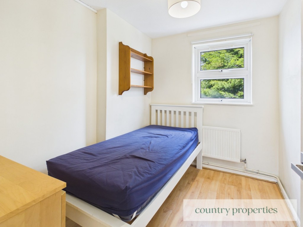 Broadwater Crescent, Welwyn Garden City, Hertfordshire