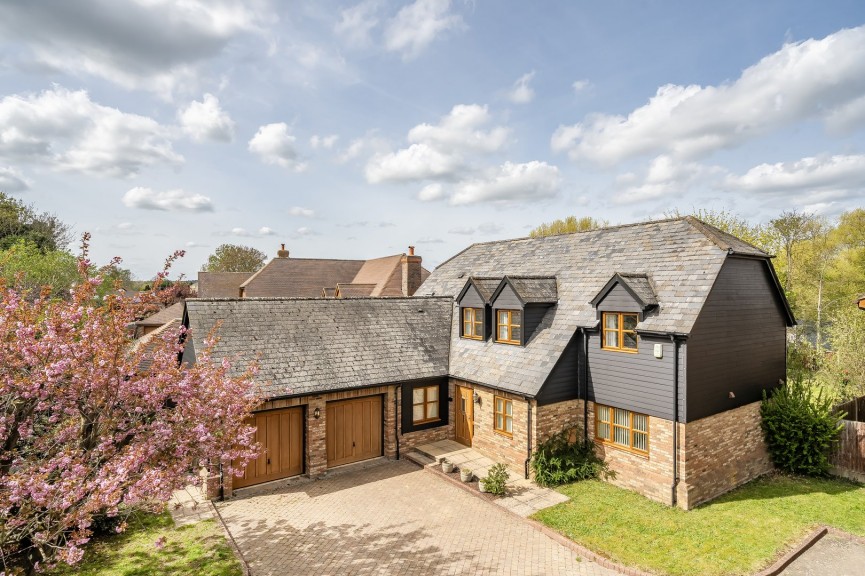 5 bedroom House for Sale Broom, Biggleswade, Bedfordshire