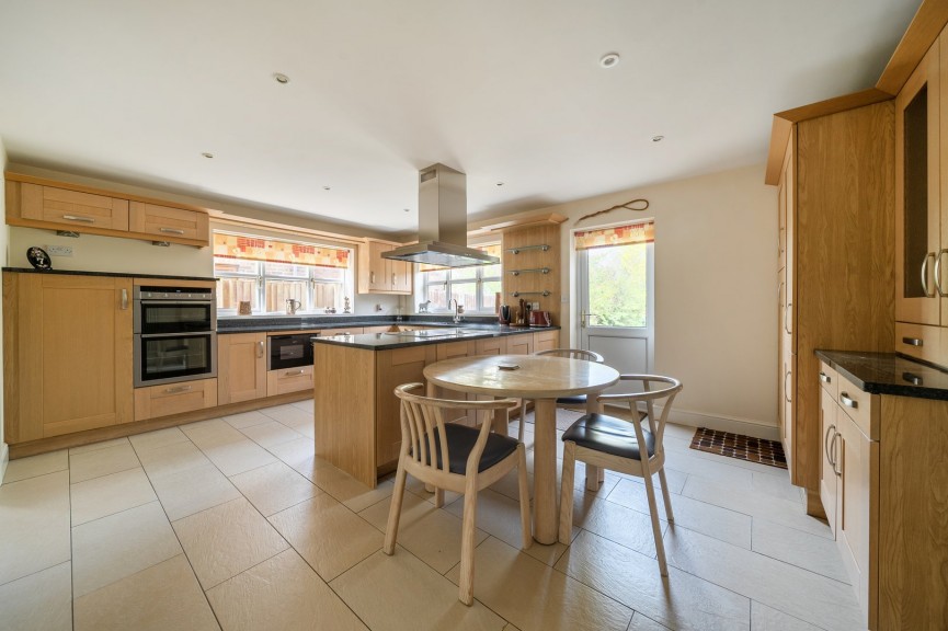5 bedroom House for Sale Broom, Biggleswade, Bedfordshire