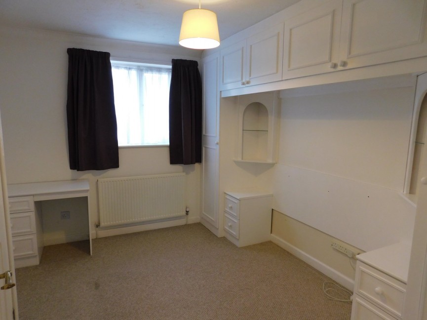 2 bedroom House for Letting Astwood Drive, Flitwick