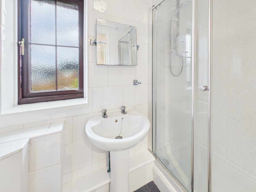 2 bedroom House for Sale Pentland Close, Sandy, Bedfordshire