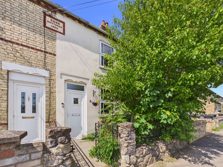 2 bedroom House for Sale Havelock Road, Biggleswade, Bedfordshire