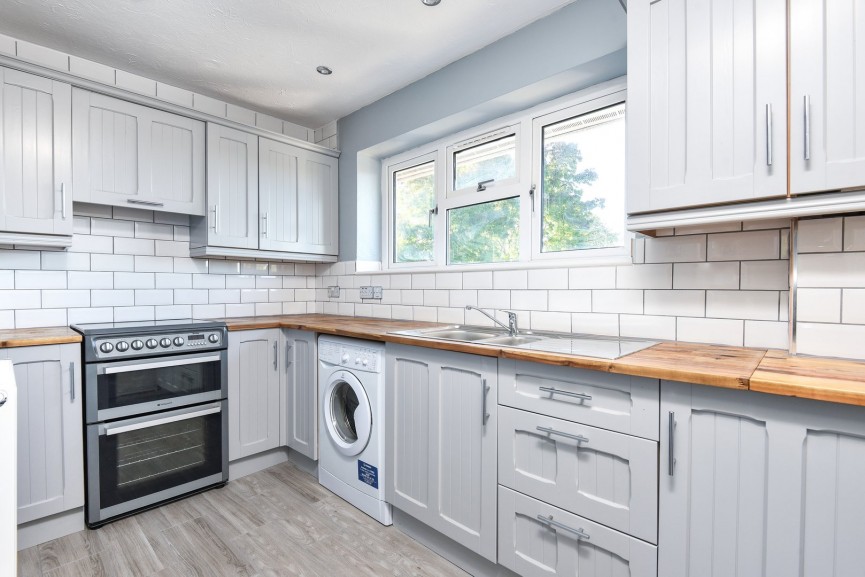 1 bedroom Flat for Letting Icknield Walk, ROYSTON, Hertfordshire