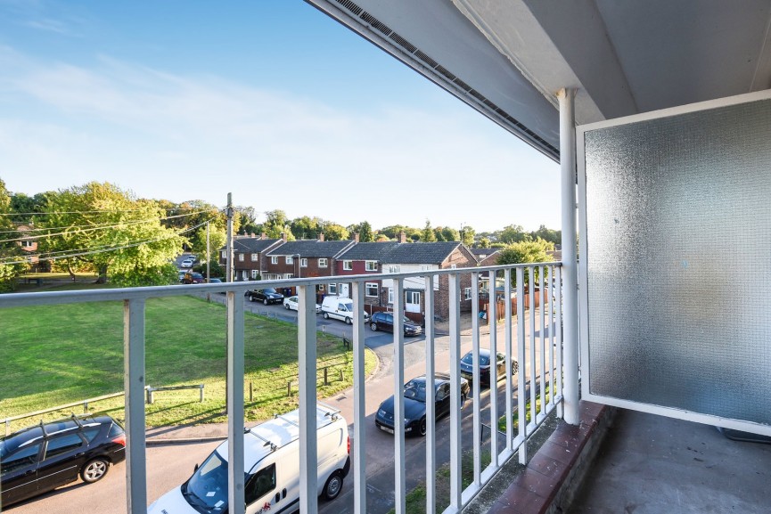 1 bedroom Flat for Letting Icknield Walk, ROYSTON, Hertfordshire