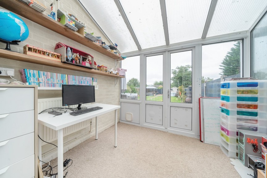 3 bedroom House for Sale Hitchin Road, Shefford, Bedfordshire